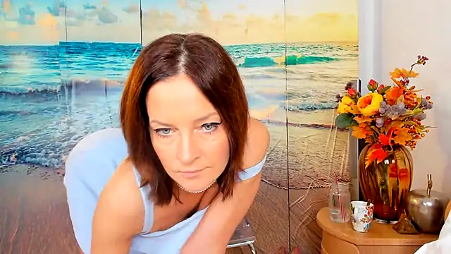 ViciousSiren online show from May 31, 3:23 am