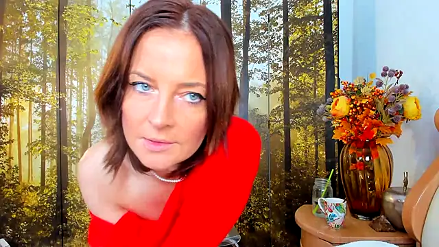 ViciousSiren online show from February 22, 8:28 am