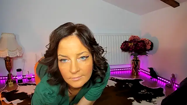 ViciousSiren online show from April 12, 5:00 am