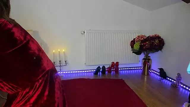 ViciousSiren online show from November 5, 5:05 pm