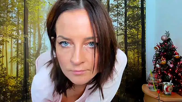 ViciousSiren online show from December 22, 8:36 am