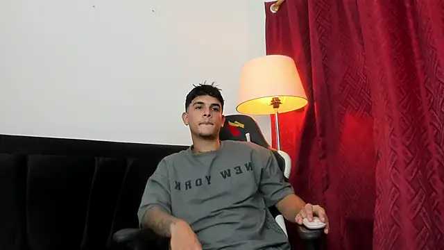 Evan stoner online show from September 26, 4:08 am