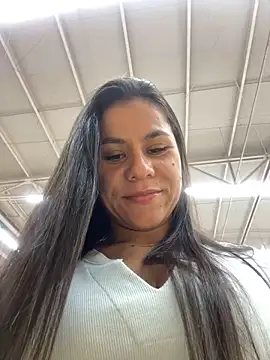 Snapshot of Reggie-Liam chatting on January 8, 10:37 pm Reggie-Liam online show from January 8, 10:37 pm