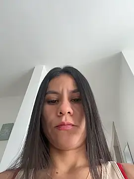 Reggie-Liam online show from July 4, 8:57 pm