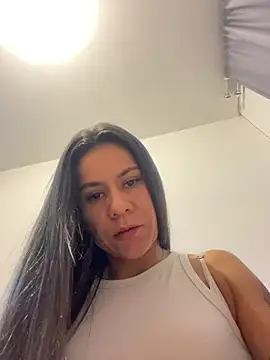 Reggie-Liam online show from November 7, 11:30 pm