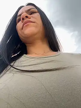 Snapshot of Reggie-Liam chatting on February 24, 9:30 pm Reggie-Liam online show from February 24, 9:30 pm