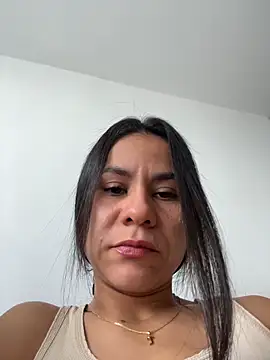 Reggie-Liam online show from June 19, 9:09 pm