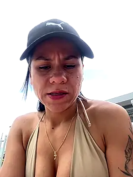 Reggie-Liam online show from December 18, 5:06 pm