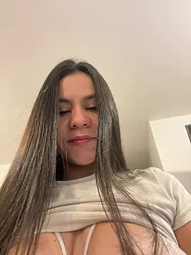 Snapshot of Reggie-Liam chatting on January 7, 1:49 am Reggie-Liam online show from January 7, 1:49 am