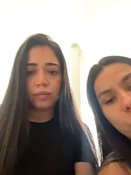 Reggie-Liam online show from March 27, 7:48 pm