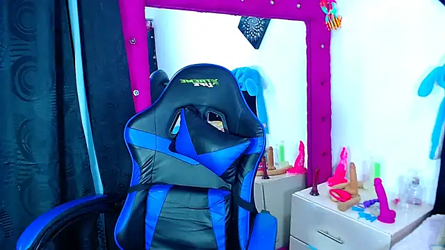 Jenng18 online show from March 5, 7:05 am