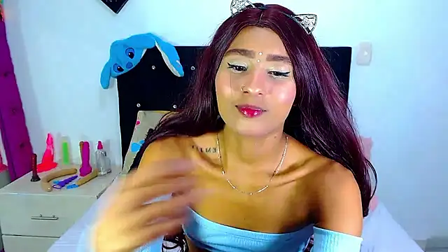 Snapshot of Jenng18 chatting on January 10, 7:25 am Jenng18 online show from January 10, 7:25 am