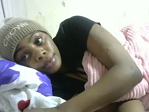 Snapshot of naughty_miami chatting on November 1, 7:30 pm naughty miami online show from November 1, 7:30 pm