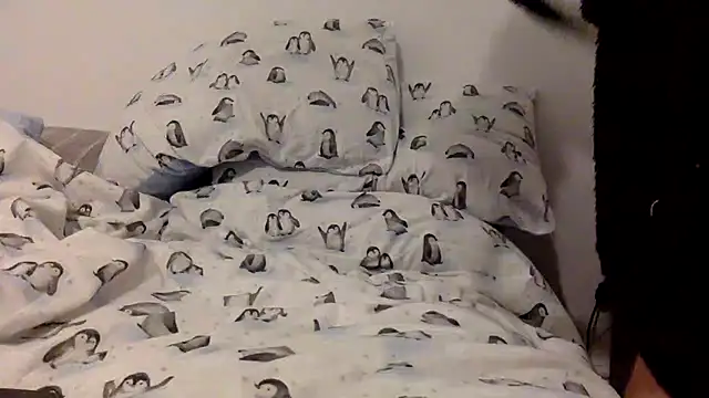 Snapshot of bigguy101 chatting on November 22, 3:38 am bigguy101 online show from November 22, 3:38 am