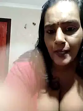 NWC4LYF online show from May 26, 9:24 pm