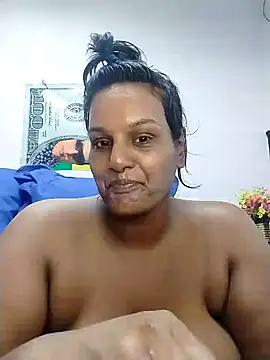 Snapshot of NWC4LYF chatting on February 21, 6:07 am NWC4LYF online show from February 21, 6:07 am