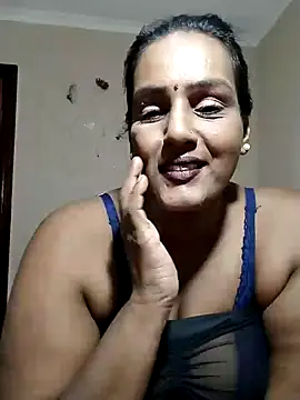 NWC4LYF online show from April 2, 7:53 pm