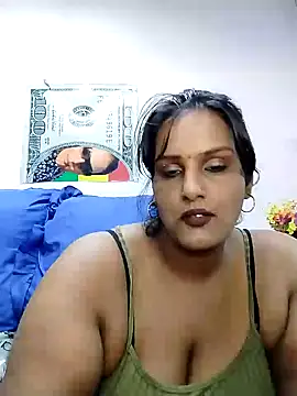 Snapshot of NWC4LYF chatting on February 24, 6:47 pm NWC4LYF online show from February 24, 6:47 pm