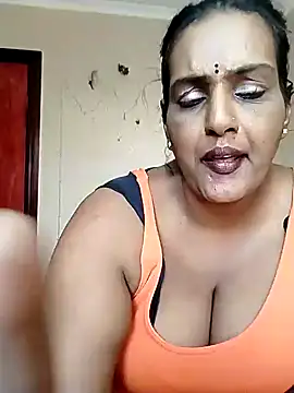 Snapshot of NWC4LYF chatting on June 26, 8:42 am NWC4LYF online show from June 26, 8:42 am