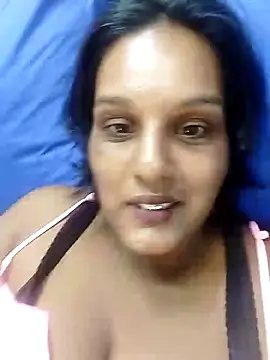 Snapshot of NWC4LYF chatting on February 26, 11:32 am NWC4LYF online show from February 26, 11:32 am
