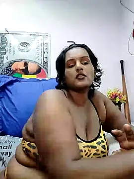 Snapshot of NWC4LYF chatting on February 22, 6:06 am NWC4LYF online show from February 22, 6:06 am