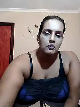 NWC4LYF online show from February 7, 7:11 pm