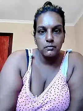 NWC4LYF online show from December 17, 7:35 am