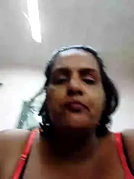 Snapshot of NWC4LYF chatting on February 9, 8:21 am NWC4LYF online show from February 9, 8:21 am