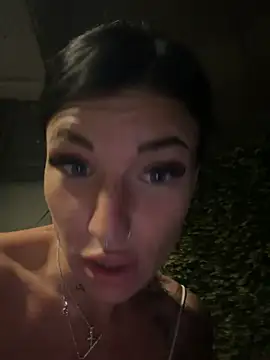 Snapshot of LizaRoxx chatting on May 31, 8:53 pm LizaRoxx online show from May 31, 8:53 pm