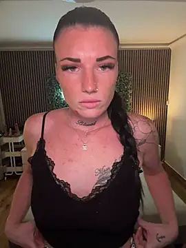 LizaRoxx online show from July 17, 11:13 pm