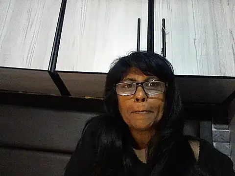 MsAttitude online show from November 18, 10:40 am