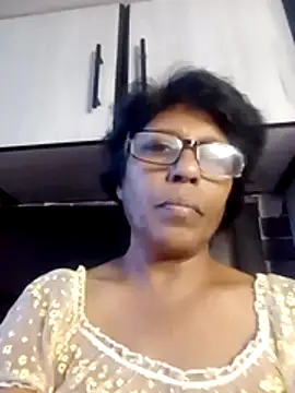 MsAttitude online show from May 19, 8:21 am
