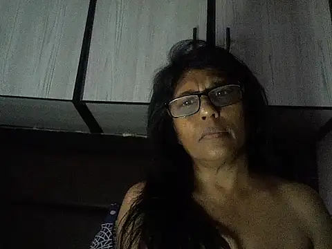 MsAttitude online show from November 27, 1:22 pm