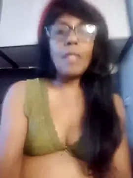 MsAttitude online show from May 15, 8:23 am