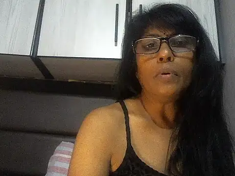 MsAttitude online show from October 7, 6:36 am