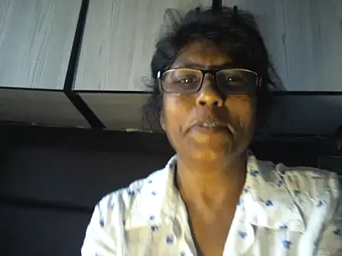 MsAttitude online show from February 13, 7:19 am