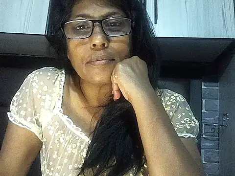 MsAttitude online show from September 12, 6:35 am