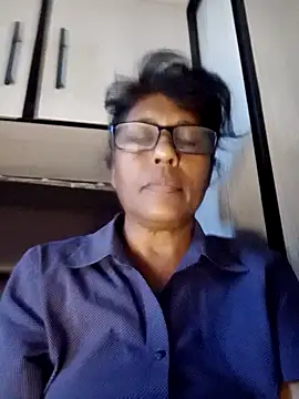 MsAttitude online show from April 21, 8:43 am
