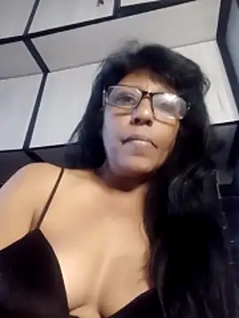 MsAttitude online show from May 14, 7:16 am