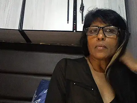 MsAttitude online show from October 20, 6:59 am