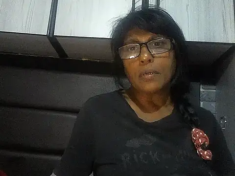 MsAttitude online show from November 14, 5:27 pm