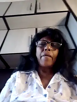 MsAttitude online show from April 23, 8:43 am