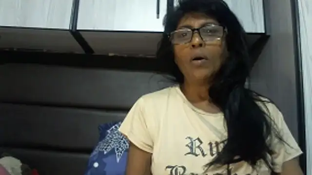 MsAttitude online show from December 4, 7:29 am