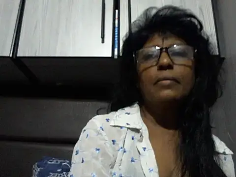 MsAttitude online show from March 24, 6:35 am