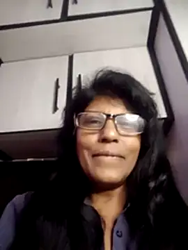 Snapshot of MsAttitude chatting on June 15, 11:43 am MsAttitude online show from June 15, 11:43 am