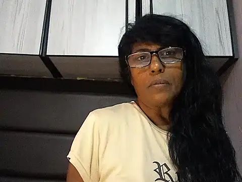 MsAttitude online show from January 11, 12:56 pm