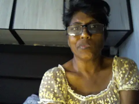 MsAttitude online show from April 14, 8:08 am