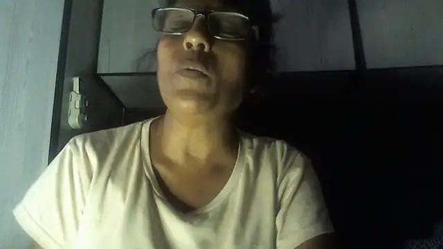 MsAttitude online show from December 22, 11:32 am