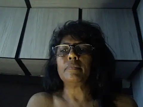 MsAttitude online show from March 6, 6:19 am