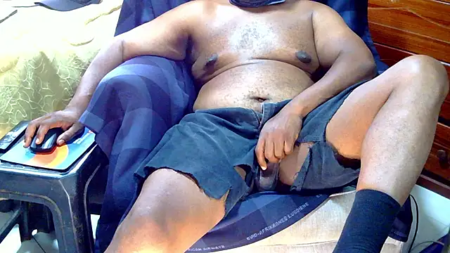 CharlesBlk79  online show from February 13, 1:22 pm